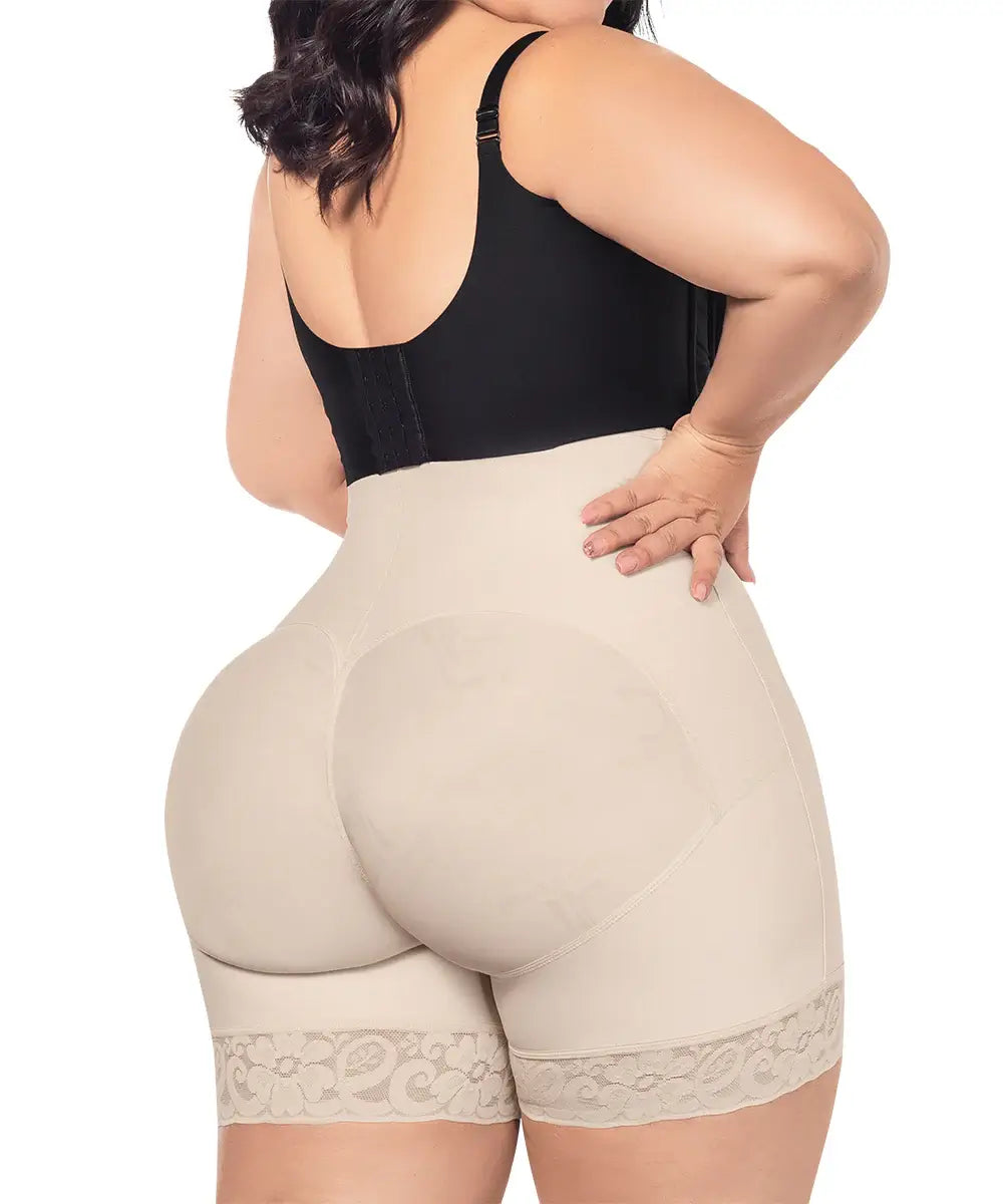 Shorts (High Waisted Shorts • Center Zipper •Beige •Black ) ( Ref. O-070 / O-071 )
